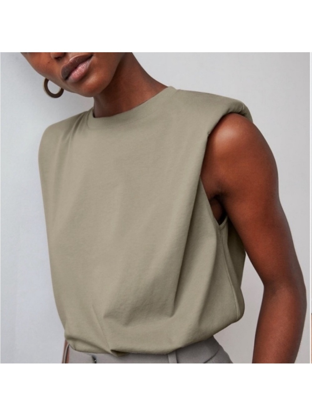 Aritzia Babaton Sage Green Shoulder Pad Statement Tank Size XS